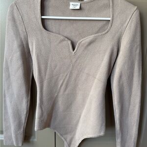 Abercrombie & Fitch Taupe Knit Long Sleeve Bodysuit